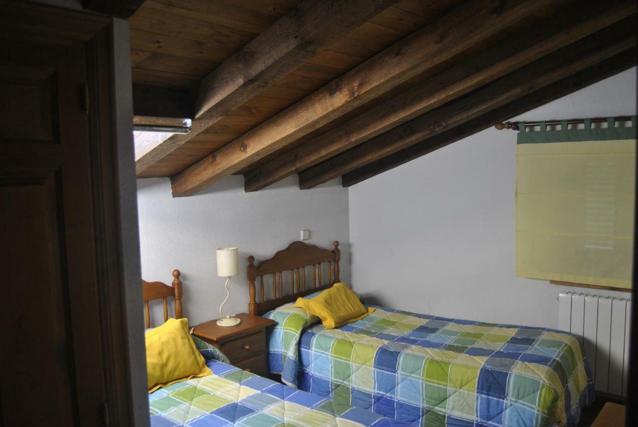 Huertas Apartment La Serna del Monte Luaran gambar