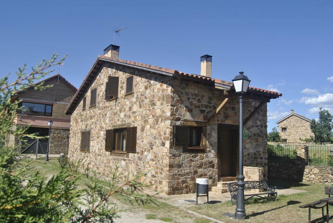 Huertas Apartment La Serna del Monte Luaran gambar